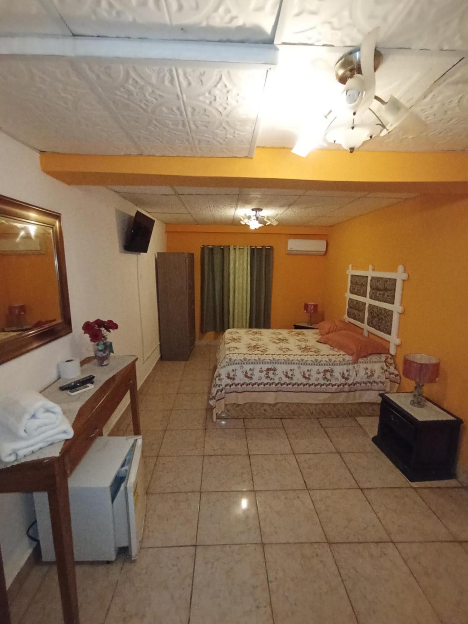 Belo Bay Apartment Hotel Портобело Экстерьер фото